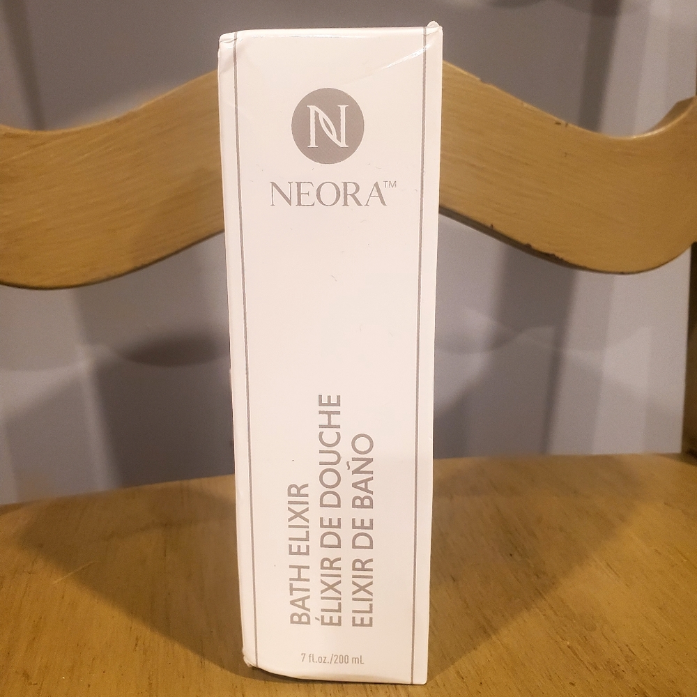 Neora Bath Elixir NWT